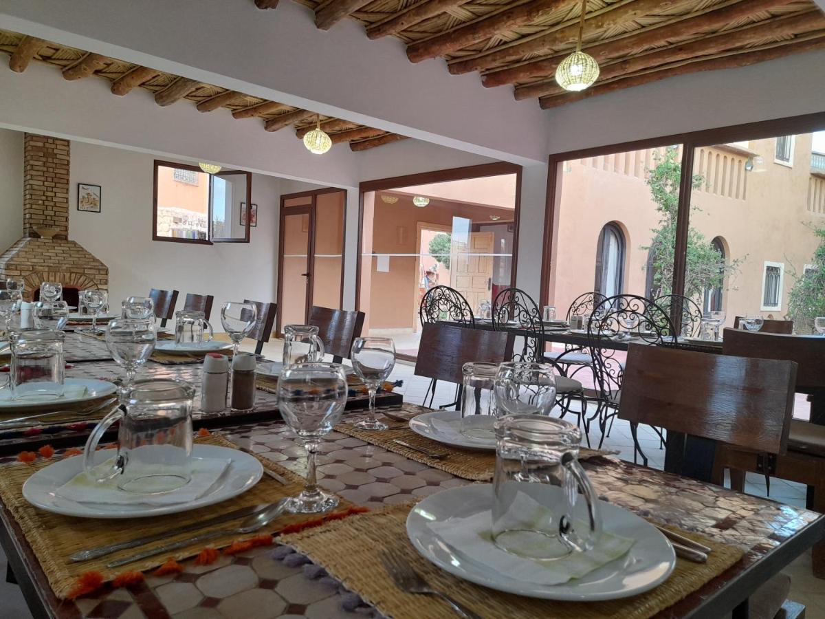 Kasbah La Cigogne Bed & Breakfast Ait Ben Haddou Bagian luar foto