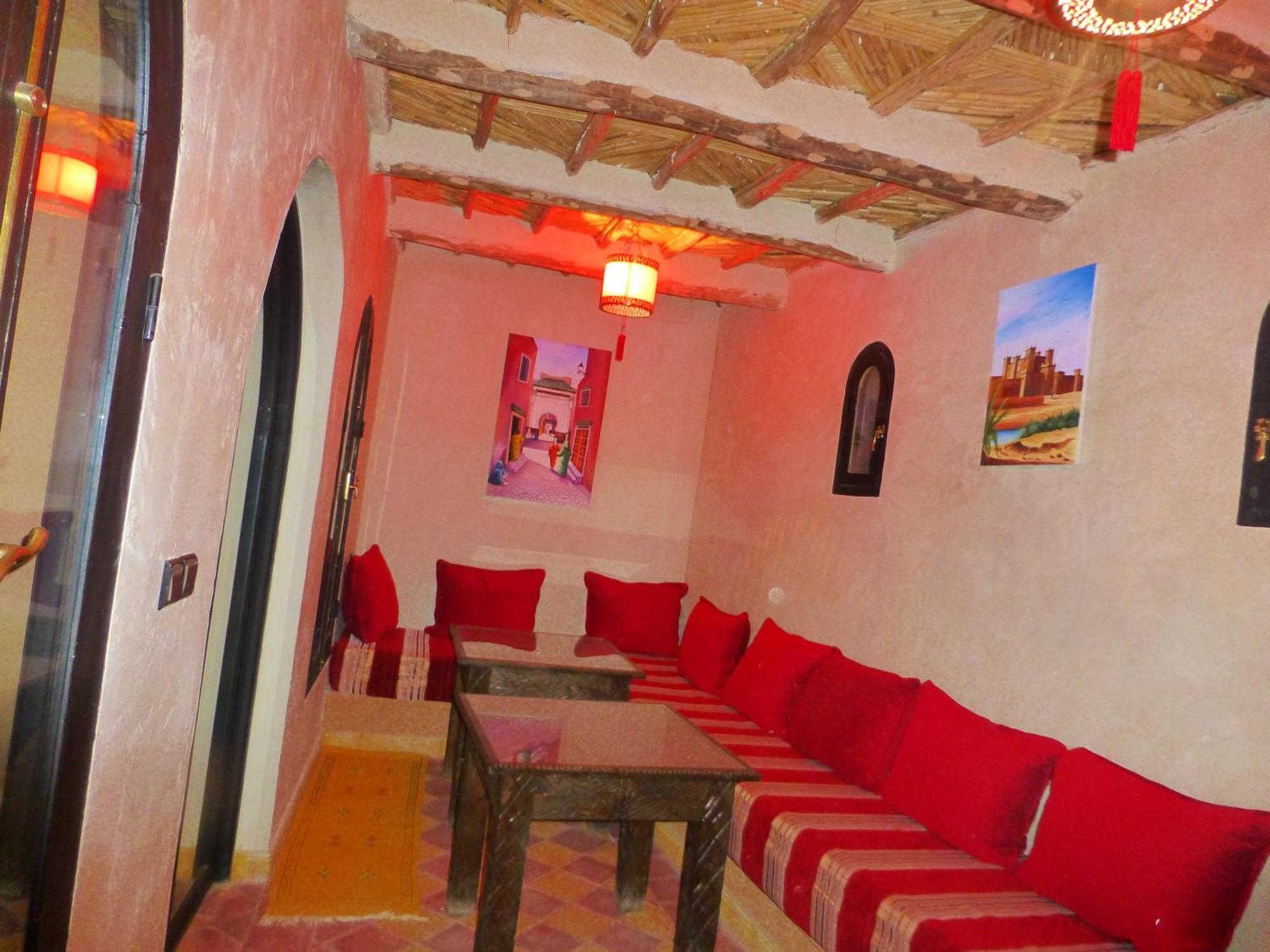 Kasbah La Cigogne Bed & Breakfast Ait Ben Haddou Bagian luar foto