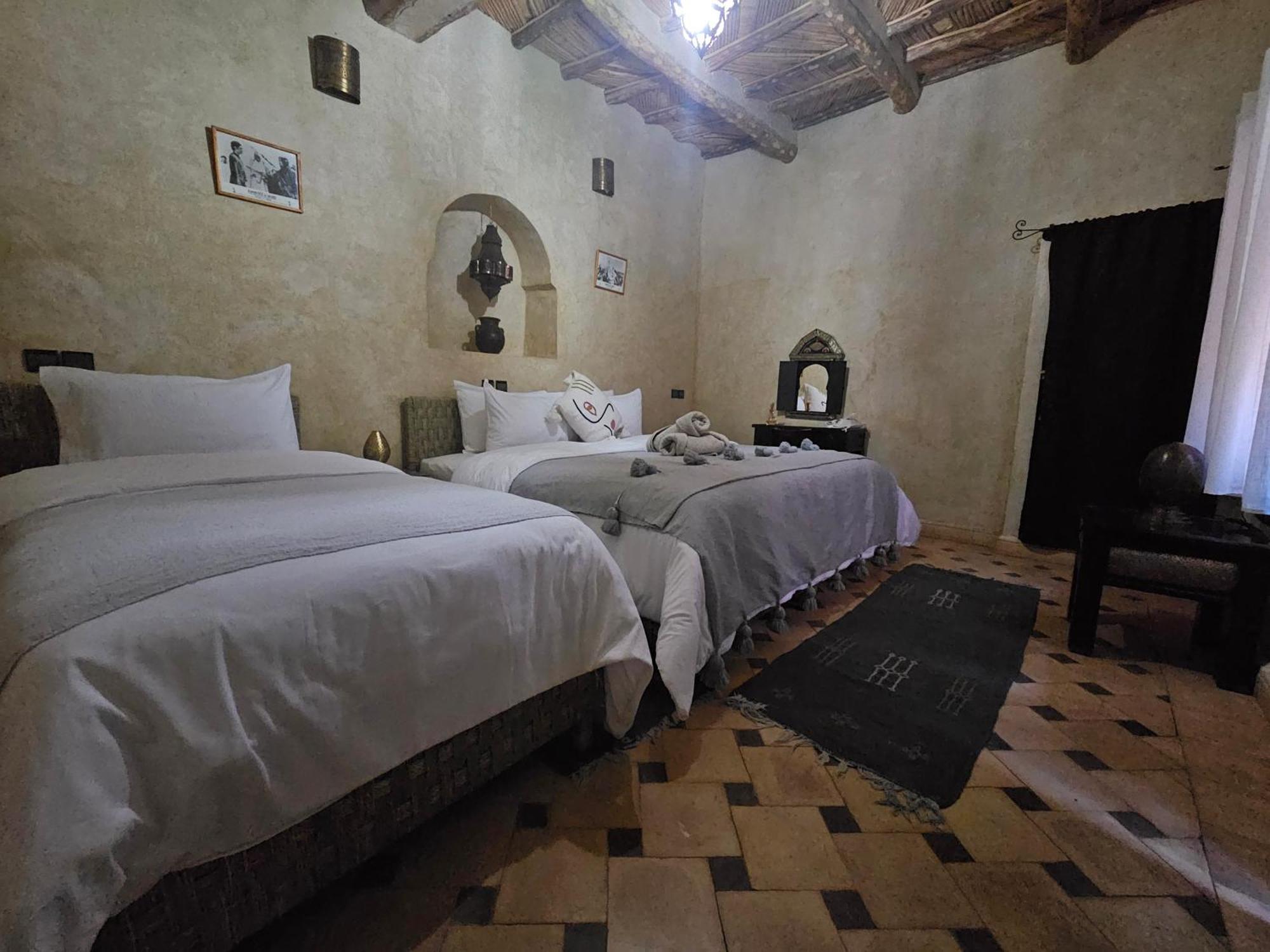 Kasbah La Cigogne Bed & Breakfast Ait Ben Haddou Bagian luar foto