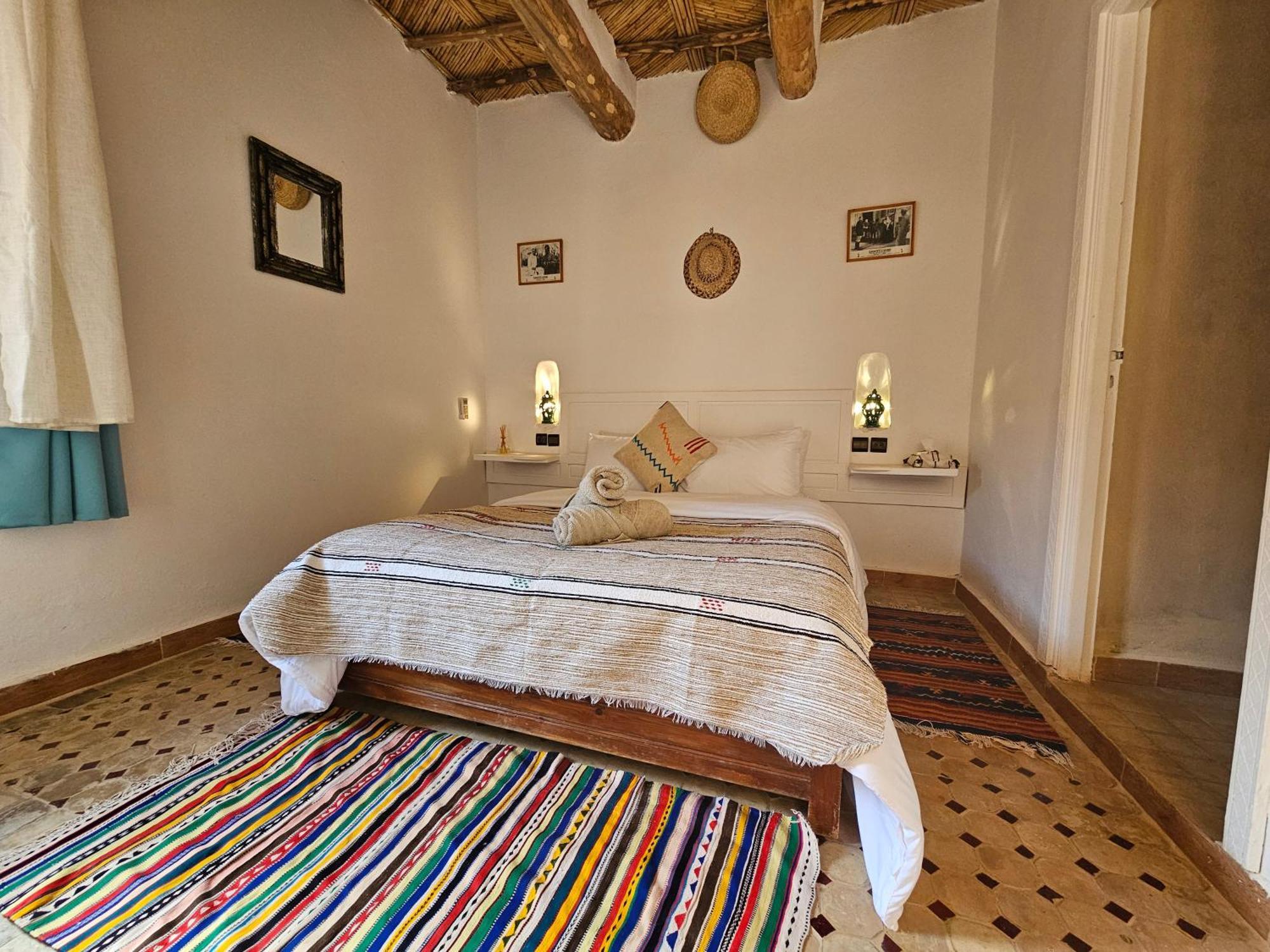 Kasbah La Cigogne Bed & Breakfast Ait Ben Haddou Bagian luar foto