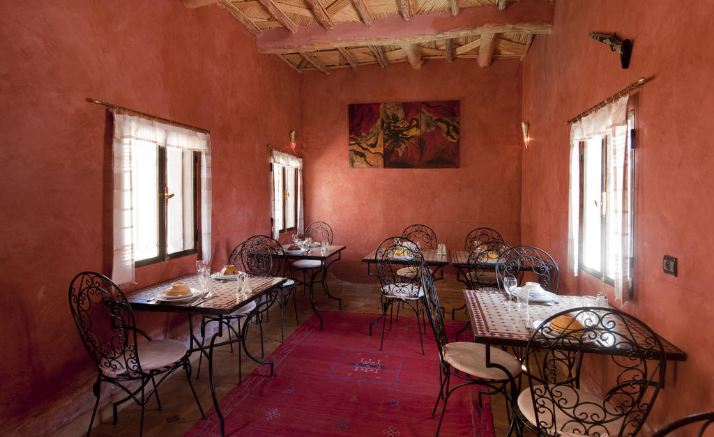 Kasbah La Cigogne Bed & Breakfast Ait Ben Haddou Bagian luar foto