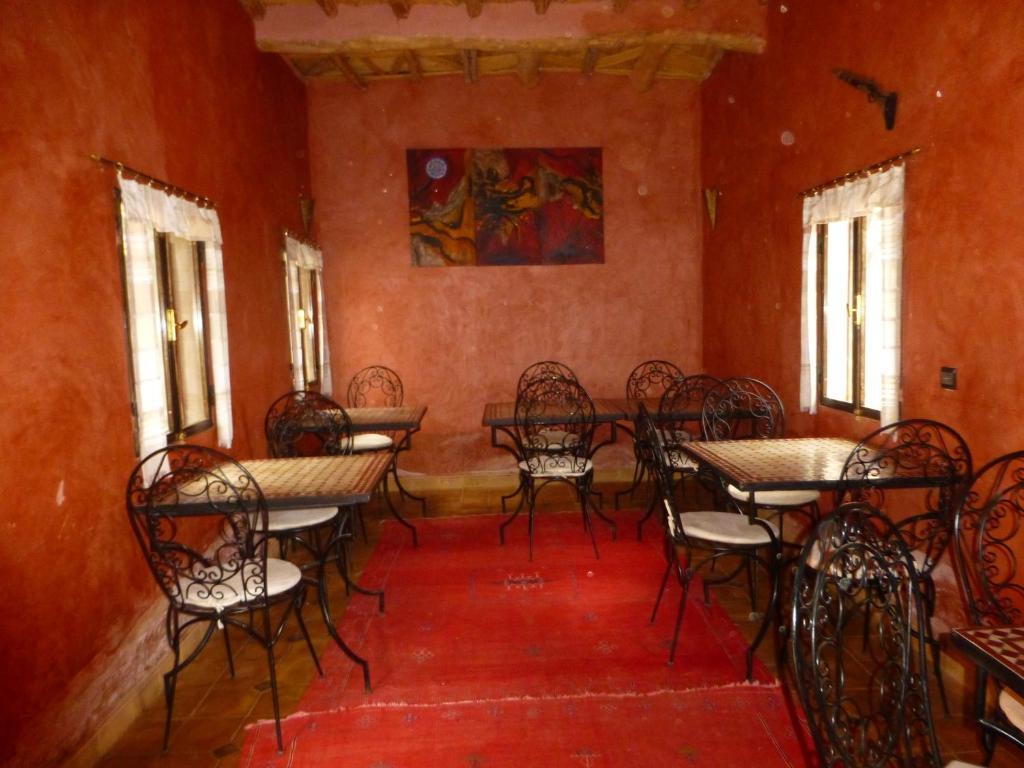 Kasbah La Cigogne Bed & Breakfast Ait Ben Haddou Bagian luar foto