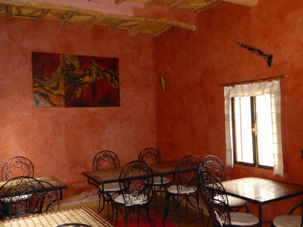 Kasbah La Cigogne Bed & Breakfast Ait Ben Haddou Bagian luar foto